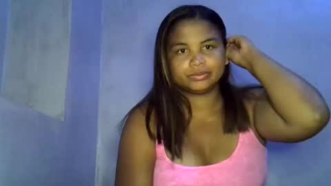 Snapshot of katibeauty00 chatting on June 1, 8:38 am katibeauty00 online show from June 1, 8:38 am