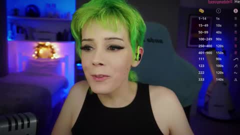 Katie online show from September 25, 4:54 pm