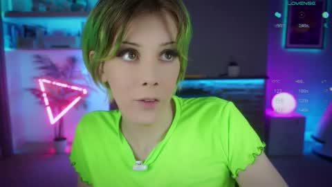 Katie online show from April 17, 2:20 pm