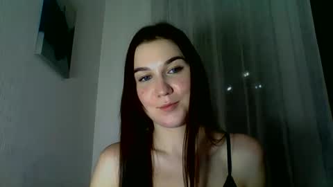 katie_foxi online show from November 11, 7:58 pm