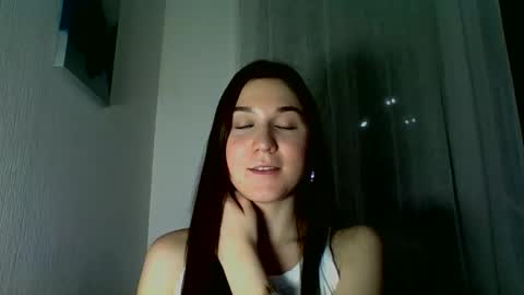 katie_foxi online show from November 20, 4:07 pm