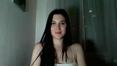 katie_foxi online show from April 9, 10:15 pm