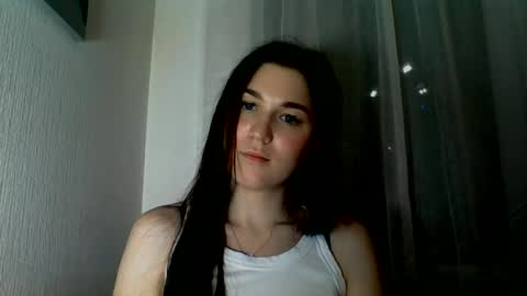 katie_foxi online show from June 13, 8:29 pm