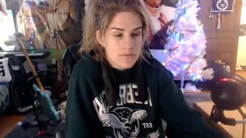 Snapshot of katiecutie_5 chatting on January 3, 5:28 am Katie online show from January 3, 5:28 am