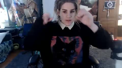 Snapshot of katiecutie_5 chatting on February 26, 5:09 am Katie online show from February 26, 5:09 am