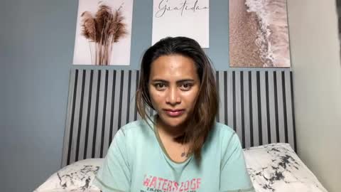Snapshot of katiefrox_ chatting on June 21, 2:58 am katiefrox online show from June 21, 2:58 am