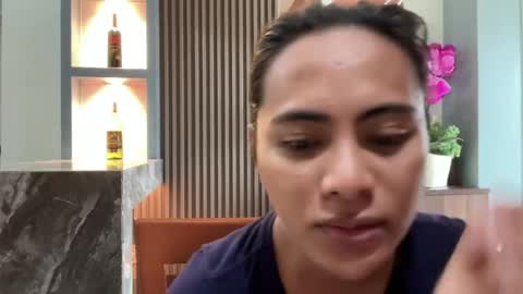 Snapshot of katiefrox_ chatting on July 13, 1:19 am katiefrox online show from July 13, 1:19 am