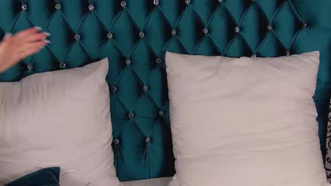 katiereeves online show from January 14, 5:18 pm