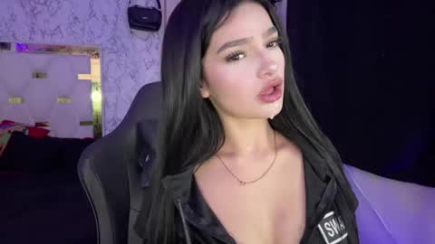 Katleen. online show from April 14, 2:50 am