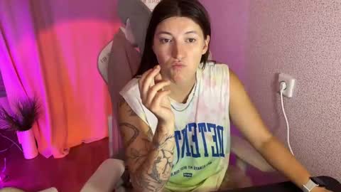   naked in pvt show 100 tk online show from October 5, 11:19 am