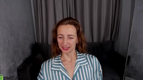 katrina_foks online show from November 27, 1:29 am