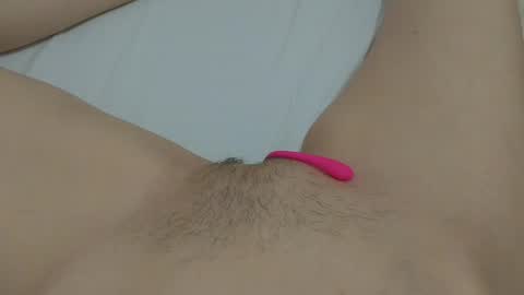 Snapshot of katrinna_arinna chatting on January 12, 2:35 am katrina dont forget to give me thumbs up online show from January 12, 2:35 am