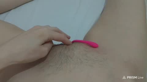 Snapshot of katrinna_arinna chatting on January 14, 6:13 am katrina dont forget to give me thumbs up online show from January 14, 6:13 am