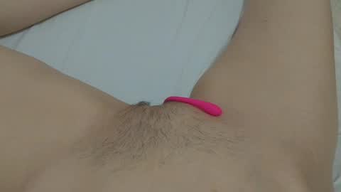 Snapshot of katrinna_arinna chatting on January 25, 6:34 am katrina dont forget to give me thumbs up online show from January 25, 6:34 am