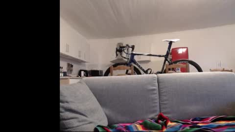 Snapshot of katsufr chatting on January 15, 7:26 am demyx online show from January 15, 7:26 am