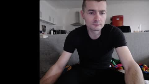 Snapshot of katsufr chatting on February 8, 11:55 am demyx online show from February 8, 11:55 am