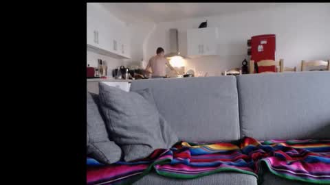 Snapshot of katsufr chatting on September 14, 6:56 am demyx online show from September 14, 6:56 am