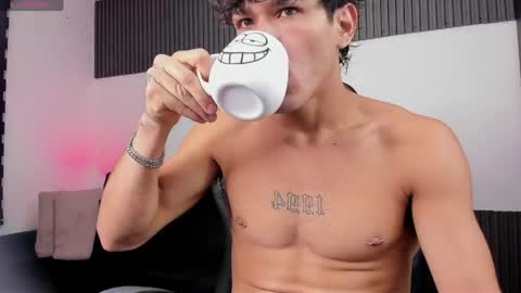 katha  Ray  Independient Model online show from April 8, 12:49 pm