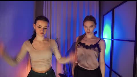 Snapshot of katt_yy chatting on February 8, 5:51 am katt_yy online show from February 8, 5:51 am