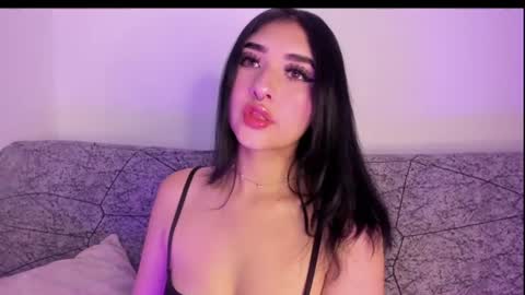 Snapshot of kattengel_ chatting on June 27, 12:37 am Kat online show from June 27, 12:37 am