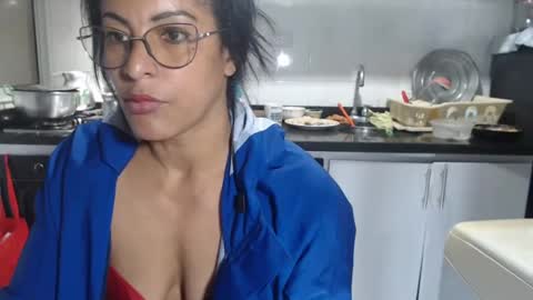 KattleyaGrey online show from September 29, 10:36 pm