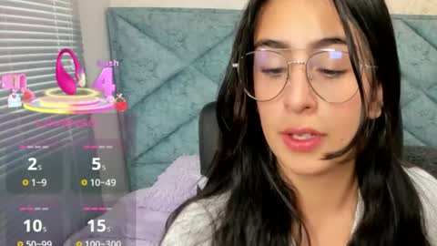 katty_love01 online show from October 6, 7:22 pm