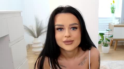 Snapshot of katty_pery chatting on April 20, 2:20 pm Katty Perry online show from April 20, 2:20 pm