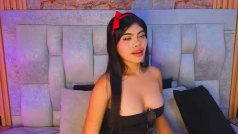 Snapshot of katty_roose2 chatting on February 21, 8:54 pm Katty online show from February 21, 8:54 pm