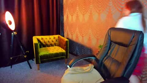 Snapshot of katty_rose8 chatting on April 22, 6:09 pm Katty online show from April 22, 6:09 pm