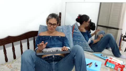 Snapshot of kattydirty144 chatting on January 21, 4:37 pm angel online show from January 21, 4:37 pm