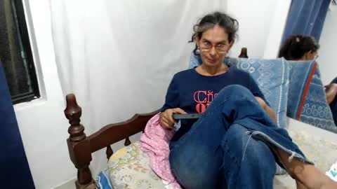 Snapshot of kattydirty144 chatting on February 15, 12:15 am angel online show from February 15, 12:15 am