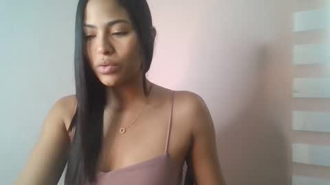 katty online show from April 14, 3:18 pm