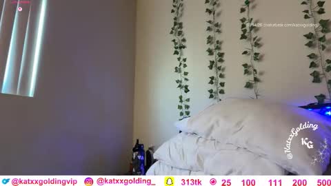 Princesse Kat  online show from March 14, 6:02 pm