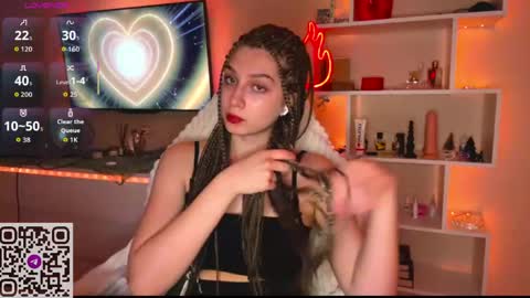 Olivia online show from April 22, 5:47 pm