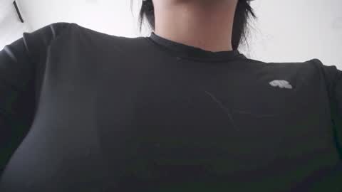  K a t  y  online show from December 15, 6:23 pm