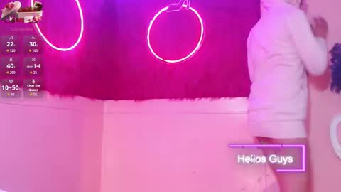 Snapshot of katy_cat__ chatting on February 7, 4:05 am katy_cat__ online show from February 7, 4:05 am