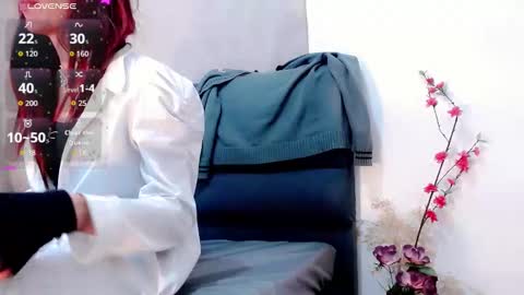 Snapshot of katy_cat__ chatting on February 20, 6:26 am katy_cat__ online show from February 20, 6:26 am