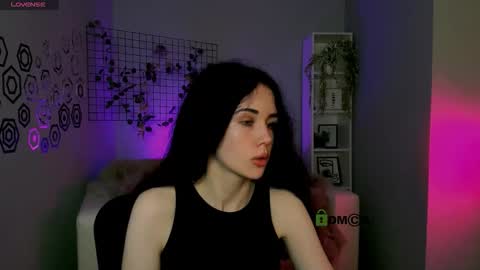 Snapshot of katy_may_ chatting on October 8, 7:22 pm Kate online show from October 8, 7:22 pm
