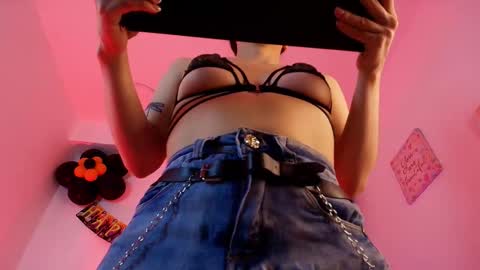 Katy Van online show from October 19, 8:42 pm