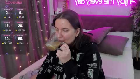 Kate online show from November 15, 4:43 am