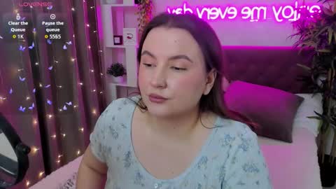 Kate online show from March 27, 5:35 am