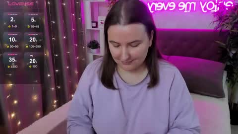 Kate online show from May 16, 6:43 am