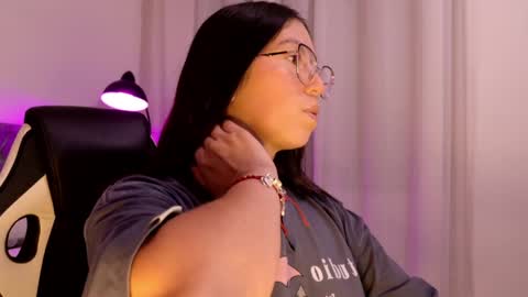 KATY online show from March 30, 11:06 pm