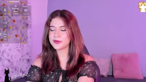 Snapshot of katyivanov chatting on December 18, 2:06 am Katya online show from December 18, 2:06 am