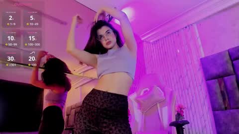 Snapshot of katyparisi chatting on February 18, 8:16 pm Katy Parisi online show from February 18, 8:16 pm