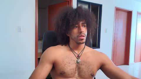 Snapshot of kaurilop chatting on December 7, 2:24 pm Kauri Lop online show from December 7, 2:24 pm