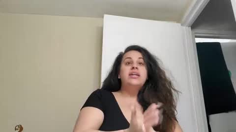 Kaur Noir online show from January 30, 1:53 pm