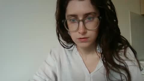 kawaii snowflake online show from October 3, 11:51 am