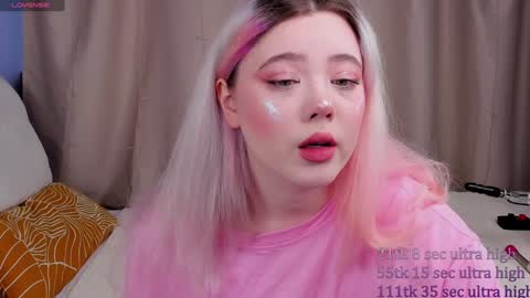 Yuki  online show from January 25, 8:42 am