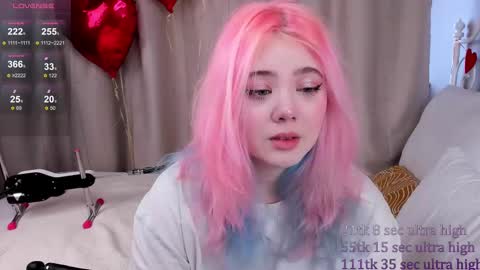 Yuki  online show from February 11, 8:48 am